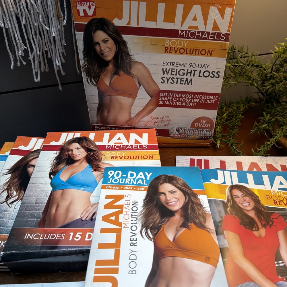 Jillian Michaels Body Revolution 15 DVD Box Set Workout Guide Meal Plan Journal